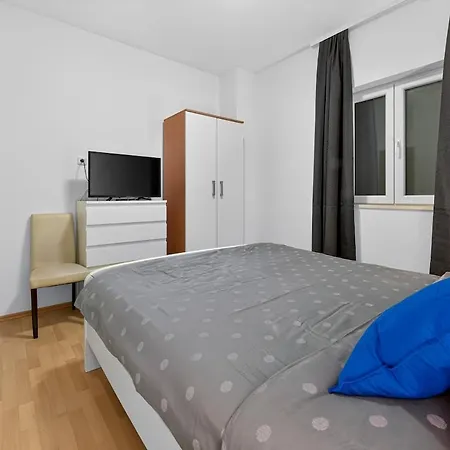 Althea Apartamento *